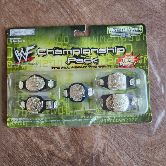 WWE Other - WWE/WWF Jakks Pacific Grapple Gear Championship Pack 2000
